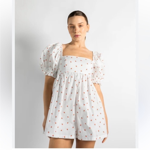Selkie Pants - Selkie White Strawberry Lane Romper Fraise Bunny Pockets Puff Sleeve Sz S